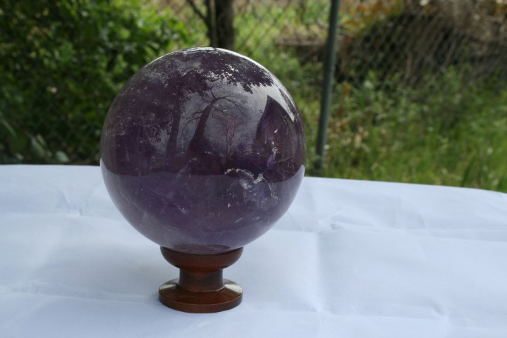Amethyst Sphere protection and purification and release of addictions 4277